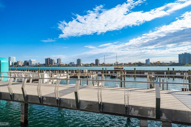 1001 Jefferson Avenue 1J, Detroit, MI 48226