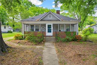 511 Early Avenue, Eden, NC 27288