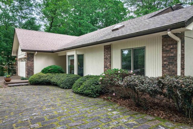 2 Balboa Cove, Hot Springs Village, AR 71909