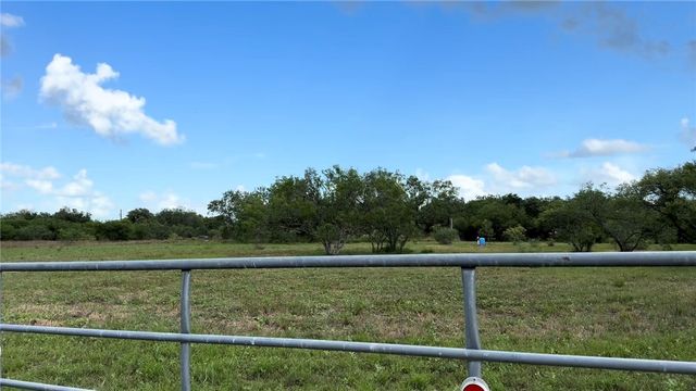 3134 Highway 59 E, Beeville, TX 78102
