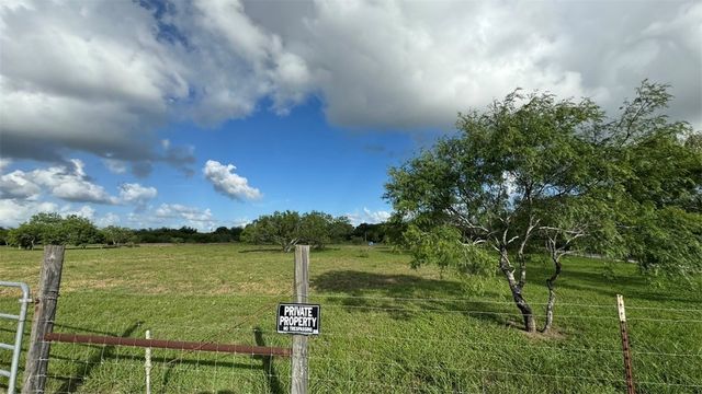 3134 Highway 59 E, Beeville, TX 78102