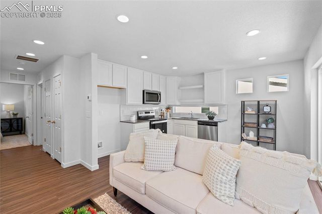 9290 Oro City Loop, Colorado Springs, CO 80927