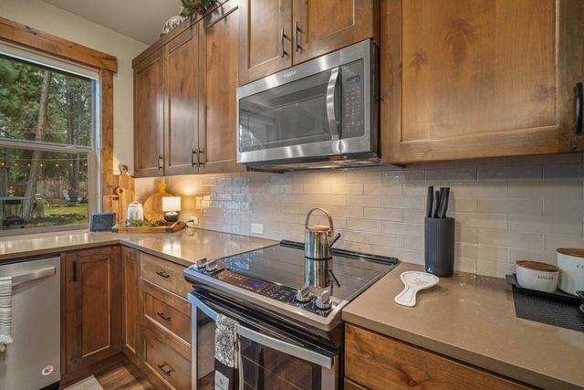 16927 Covina Road, Bend, OR 97707