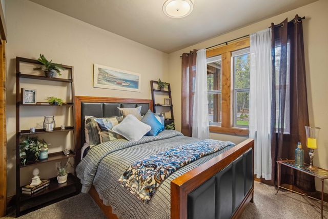 16927 Covina Road, Bend, OR 97707