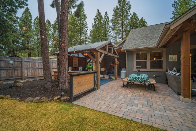 16927 Covina Road, Bend, OR 97707