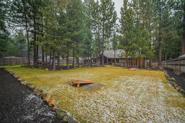 16927 Covina Road, Bend, OR 97707