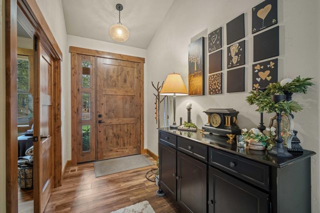 16927 Covina Road, Bend, OR 97707