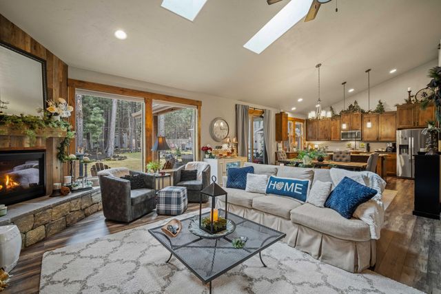 16927 Covina Road, Bend, OR 97707