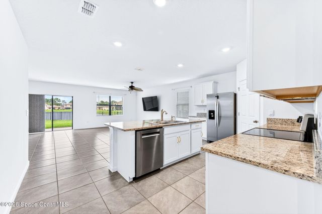 1477 Mineral Loop Drive NW, Palm Bay, FL 32907