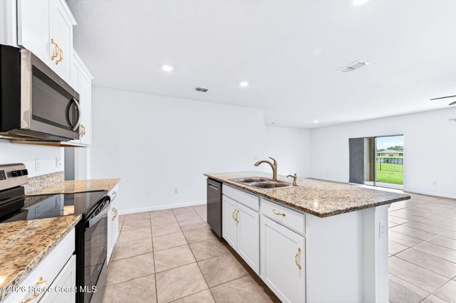 1477 Mineral Loop Drive NW, Palm Bay, FL 32907