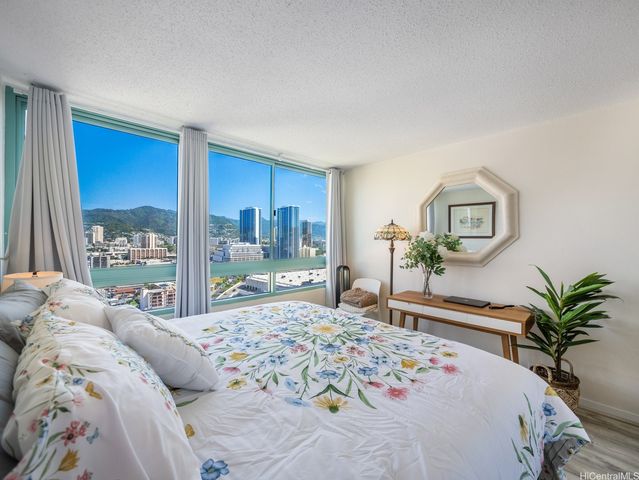 1341 Kapiolani Boulevard 22D, Honolulu, HI 96814