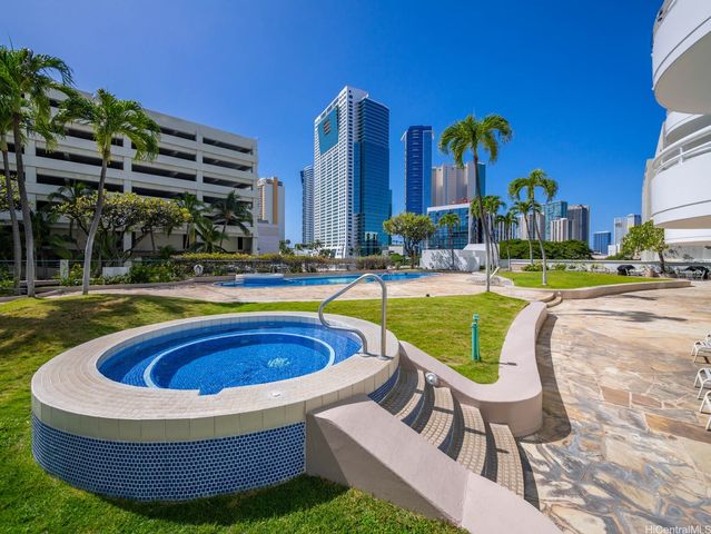 1341 Kapiolani Boulevard 22D, Honolulu, HI 96814