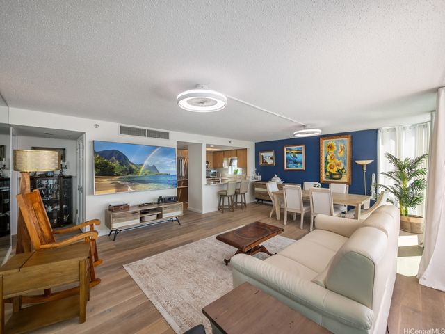 1341 Kapiolani Boulevard 22D, Honolulu, HI 96814