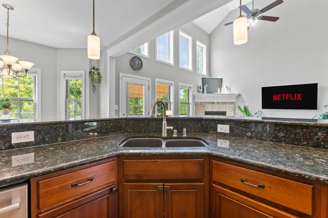 102 Doe Court, Georgetown, KY 40324