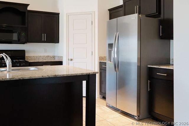 13672 S 91st East Avenue, Bixby, OK 74008