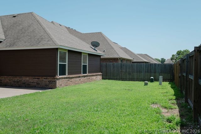 13672 S 91st East Avenue, Bixby, OK 74008