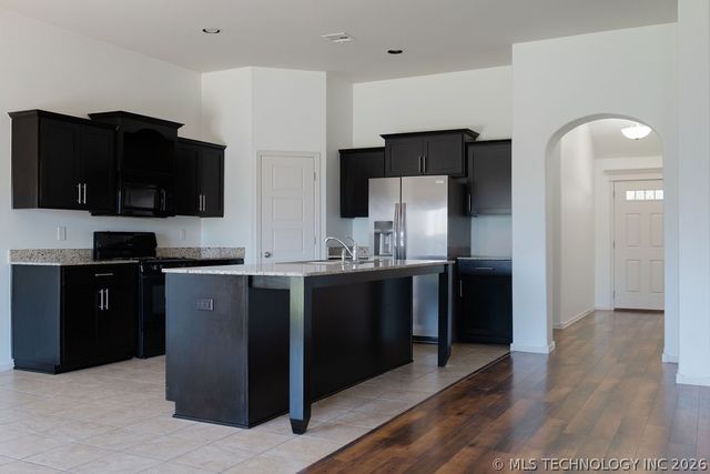 13672 S 91st East Avenue, Bixby, OK 74008