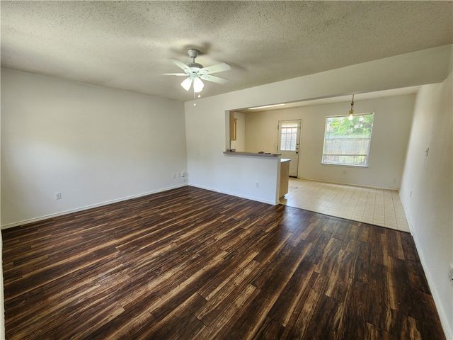 7833 Impala Dr, Corpus Christi, TX 78414