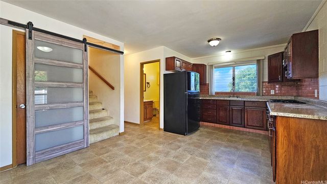 99-520 Pohue Place, Aiea, HI 96701