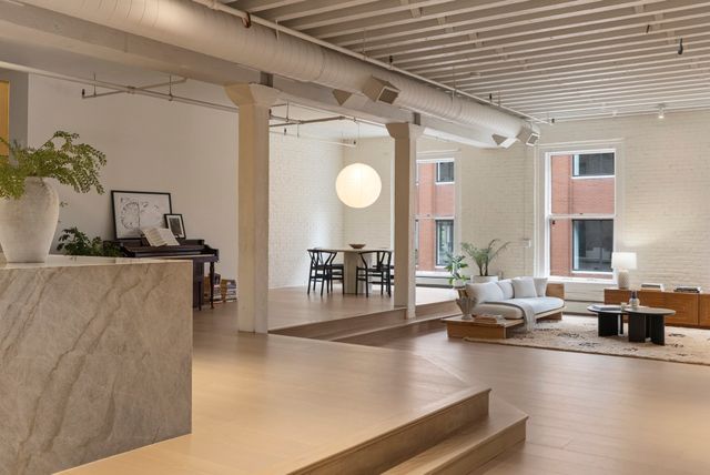 134 Beach St 3B, Boston, MA 02111