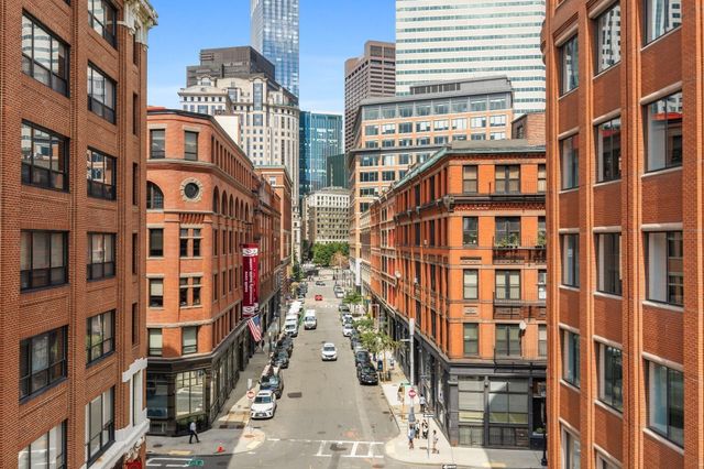 134 Beach St 3B, Boston, MA 02111