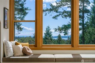 186 South Ridge Road, Decatur Island, WA 98221