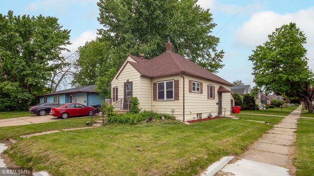 911 12th Street SE, Rochester, MN 55904
