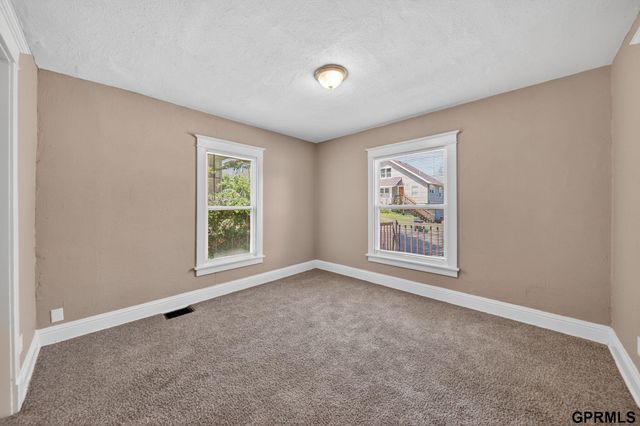 3723 Franklin Street, Omaha, NE 68111