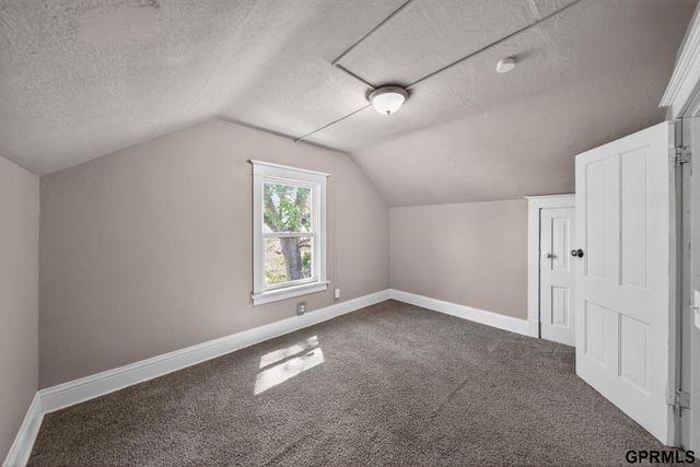 3723 Franklin Street, Omaha, NE 68111