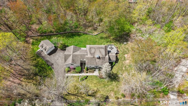 4041 Redding Road, Fairfield, CT 06824