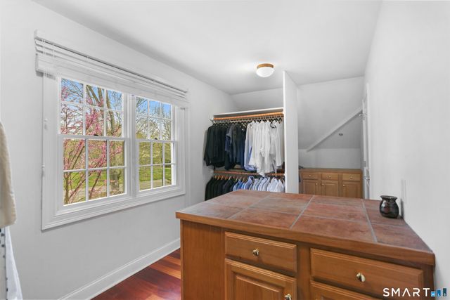 4041 Redding Road, Fairfield, CT 06824