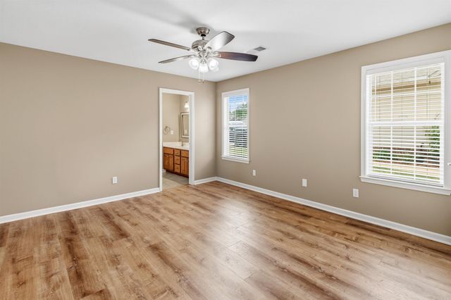 218 Natchez Dr, Jonesboro, AR 72404