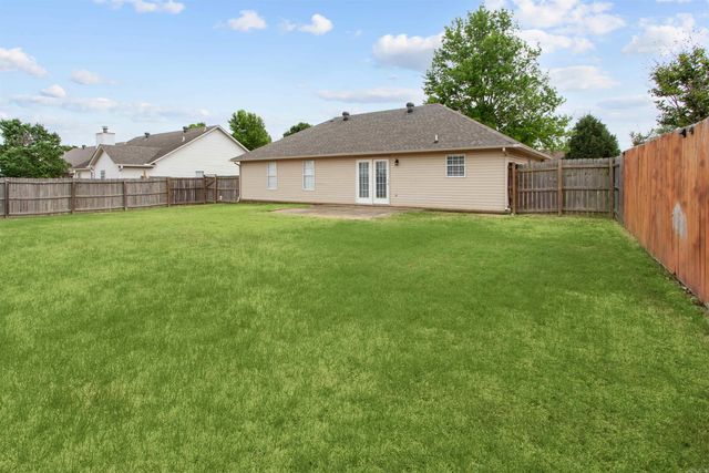 218 Natchez Dr, Jonesboro, AR 72404