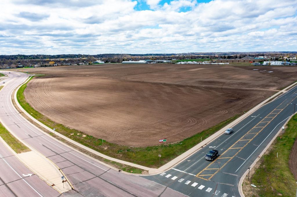 3xxx Enterprise Drive E, Belle Plaine, MN 56011 — photo 4