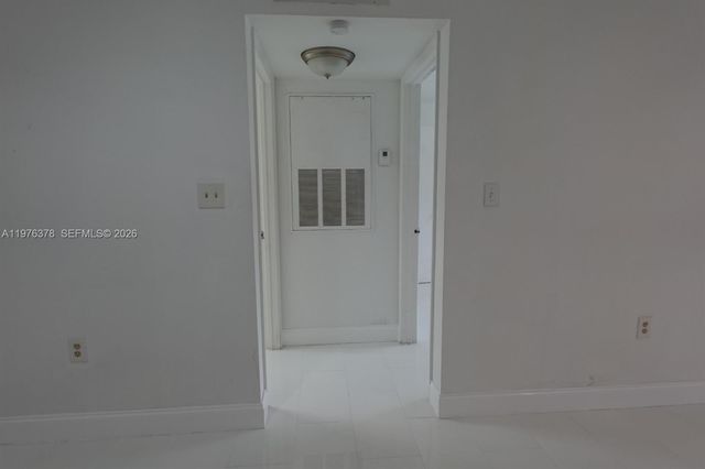 15560 SW 104th Terrace 613, Miami, FL 33196