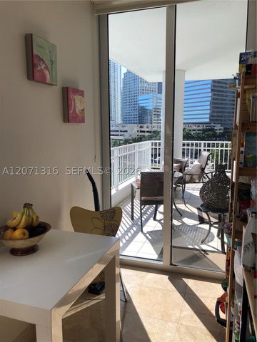 801 Brickell Key Blvd 701, Miami, FL 33131
