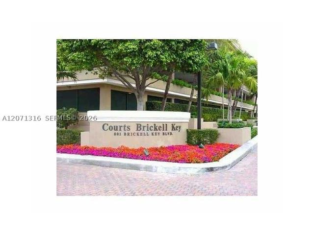 801 Brickell Key Blvd 701, Miami, FL 33131