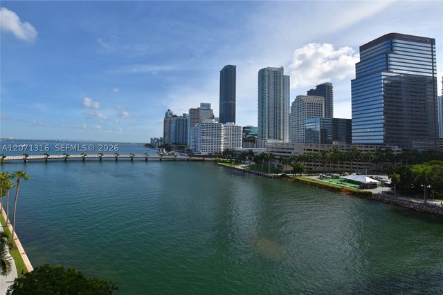 801 Brickell Key Blvd 701, Miami, FL 33131