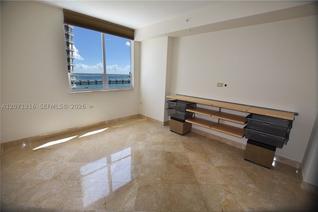 801 Brickell Key Blvd 701, Miami, FL 33131
