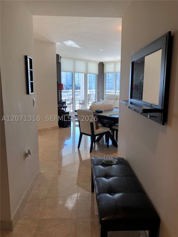 801 Brickell Key Blvd 701, Miami, FL 33131