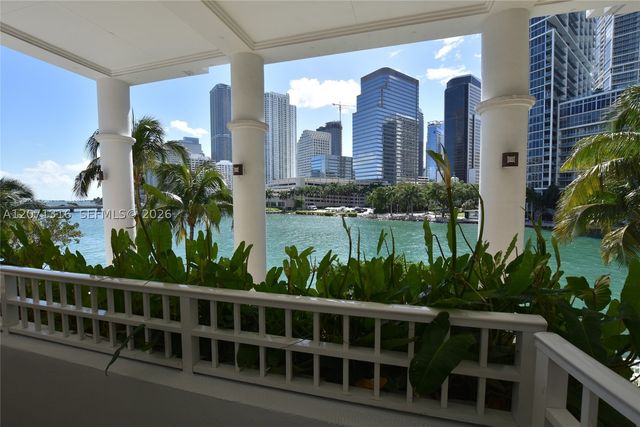 801 Brickell Key Blvd 701, Miami, FL 33131