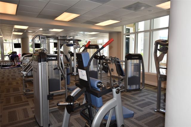 801 Brickell Key Blvd 701, Miami, FL 33131