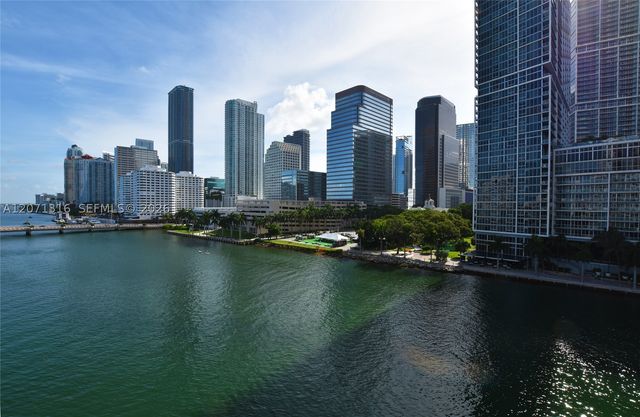 801 Brickell Key Blvd 701, Miami, FL 33131
