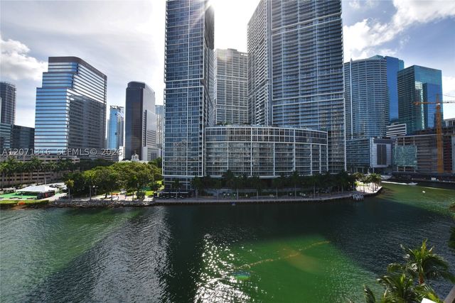 801 Brickell Key Blvd 701, Miami, FL 33131