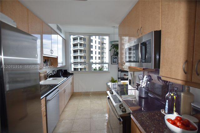 801 Brickell Key Blvd 701, Miami, FL 33131