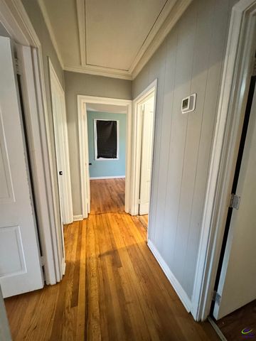 201 Meadowdale Drive, Warner Robins, GA 31088