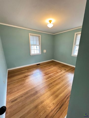 201 Meadowdale Drive, Warner Robins, GA 31088