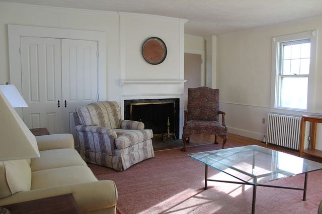 134 Sandwich Rd 2nd Floor, Plymouth, MA 02360