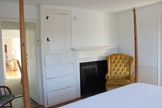 134 Sandwich Rd 2nd Floor, Plymouth, MA 02360