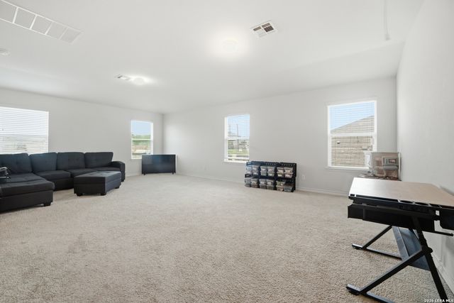 5935 FORTE FLS, San Antonio, TX 78252